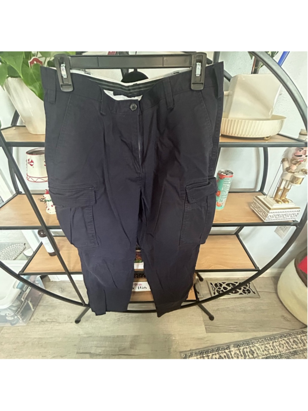 Womans navy Cargo Pants